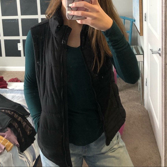 Puffy Black Vest - Picture 2 of 2